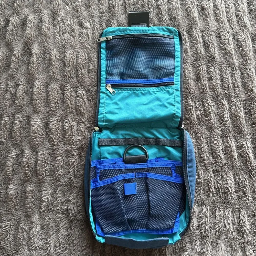 Vintage L.L. Bean Outdoors 90s Blue Hiking Travel Toiletry Bag